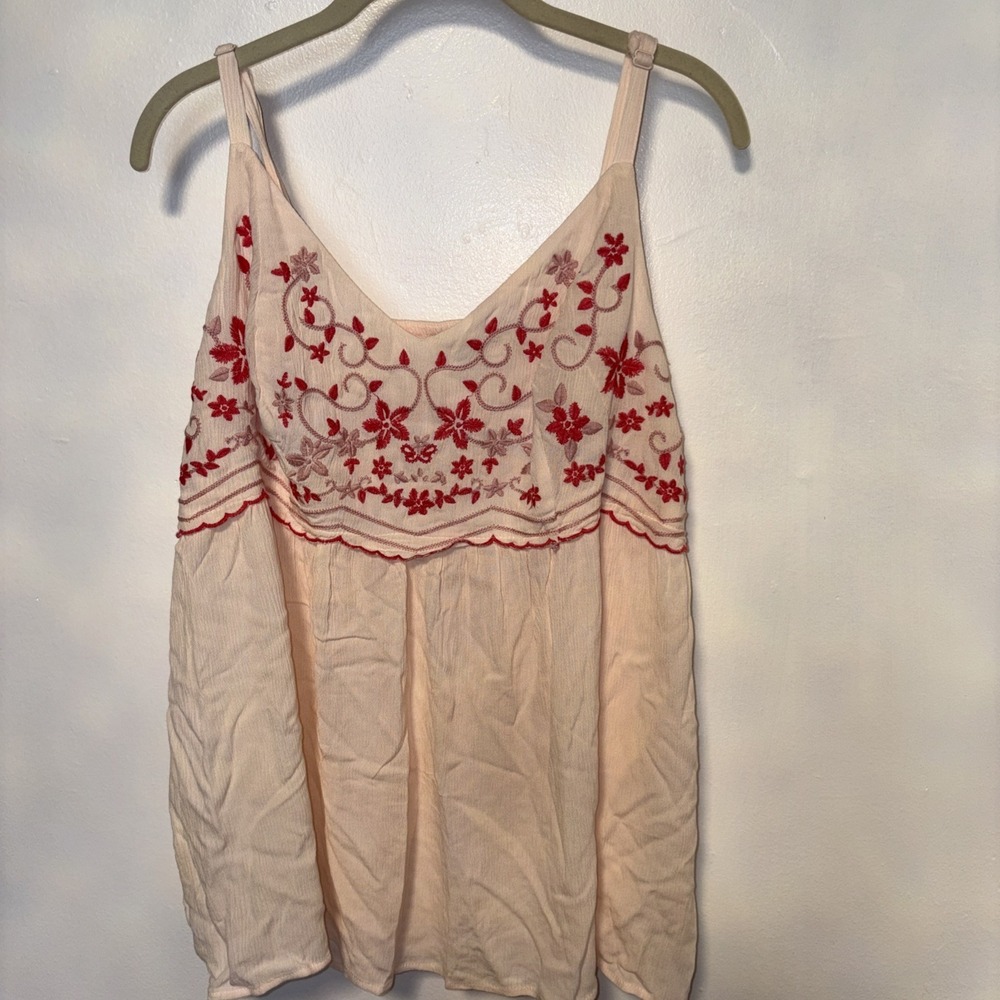 Torrid Floral Babydoll Cami Top SIZE 1‎ White Pink Smocked Challis Tunic Boho